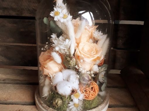 Cloches en fleurs séchées
